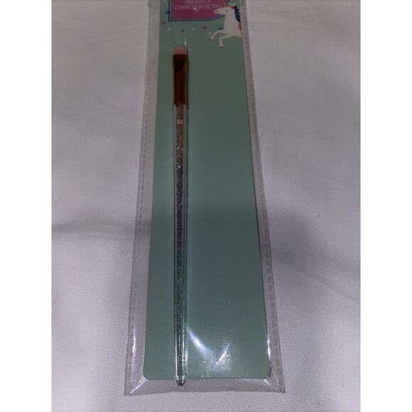 Concealer Makeup Brush Clear Handle Green Purple Pink Crystals - Picture 6 of 6